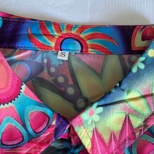 NEW  Colorful Retro Print Blouse